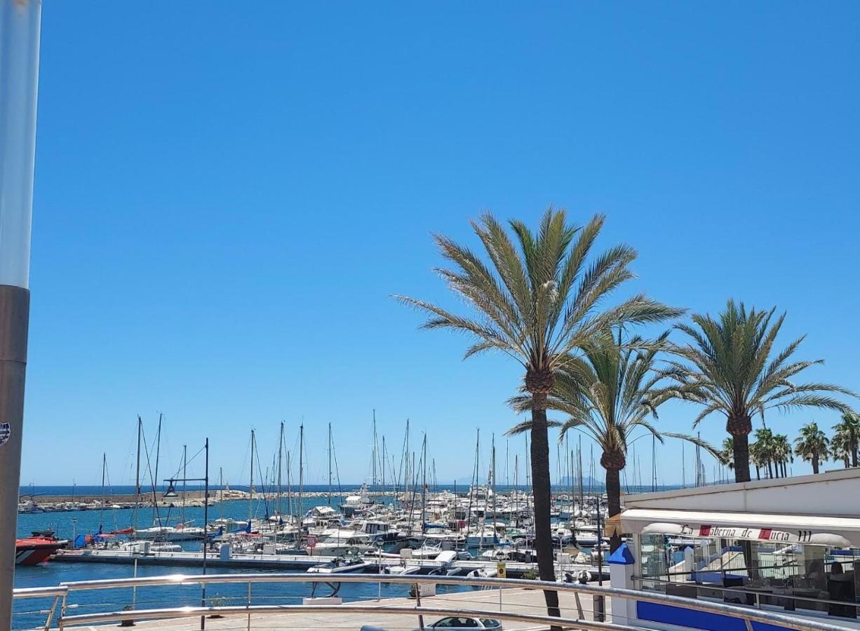 Apartamento A 150 Metros De La Playa Y Del Puerto Deportivo Estepona Eksteriør billede